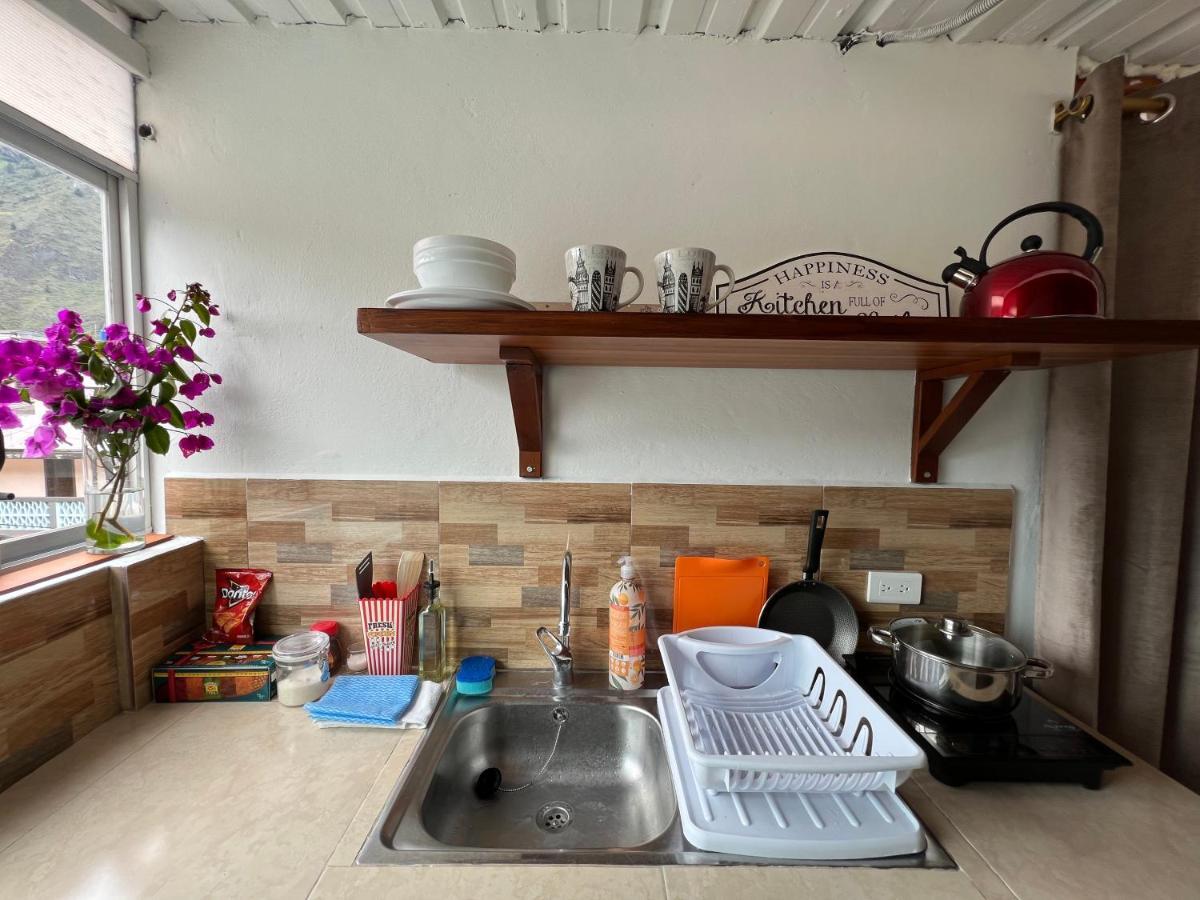 Tiny Apartment In The City Rooftop Terrace Baños Extérieur photo